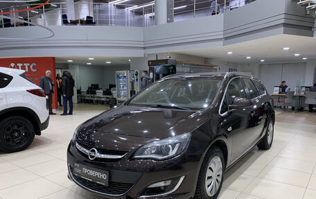 Opel Astra J, 2013 год, 950 000 рублей, 5 фотография