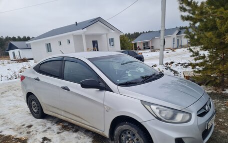 Hyundai Solaris II рестайлинг, 2013 год, 750 000 рублей, 6 фотография