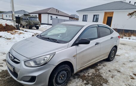 Hyundai Solaris II рестайлинг, 2013 год, 750 000 рублей, 7 фотография