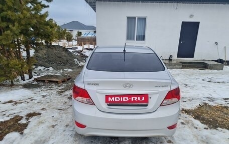 Hyundai Solaris II рестайлинг, 2013 год, 750 000 рублей, 3 фотография