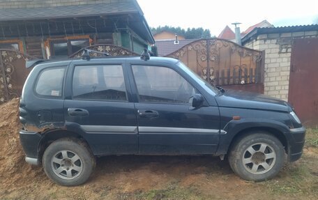 Chevrolet Niva I рестайлинг, 2006 год, 150 000 рублей, 4 фотография