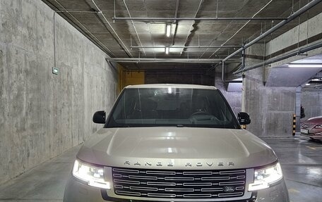 Land Rover Range Rover IV рестайлинг, 2023 год, 36 000 000 рублей, 2 фотография