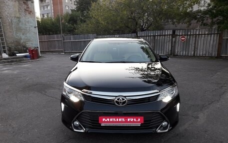 Toyota Camry, 2015 год, 2 550 000 рублей, 14 фотография