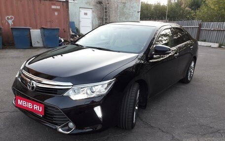 Toyota Camry, 2015 год, 2 550 000 рублей, 15 фотография