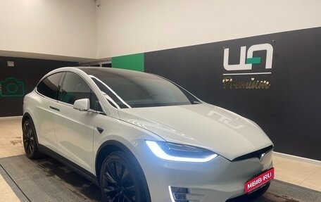 Tesla Model X I, 2019 год, 4 750 000 рублей, 1 фотография