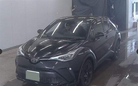 Toyota C-HR I рестайлинг, 2020 год, 2 560 000 рублей, 23 фотография