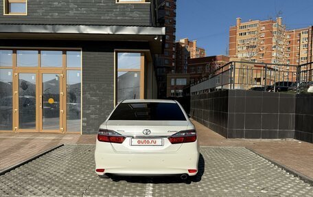 Toyota Camry, 2016 год, 2 180 000 рублей, 3 фотография