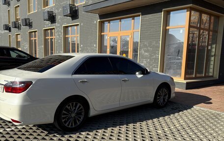 Toyota Camry, 2016 год, 2 180 000 рублей, 4 фотография