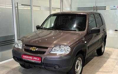 Chevrolet Niva I рестайлинг, 2018 год, 879 000 рублей, 1 фотография