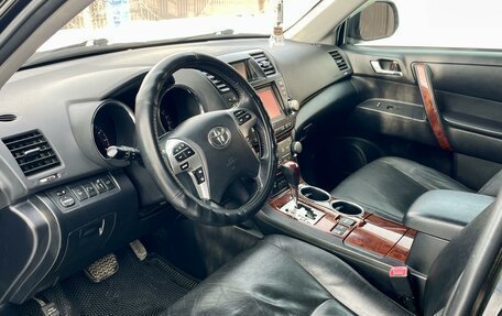 Toyota Highlander III, 2011 год, 2 550 000 рублей, 8 фотография