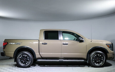 Nissan Titan II, 2021 год, 6 390 000 рублей, 4 фотография