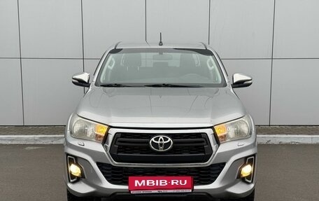 Toyota Hilux VIII, 2015 год, 2 690 000 рублей, 7 фотография