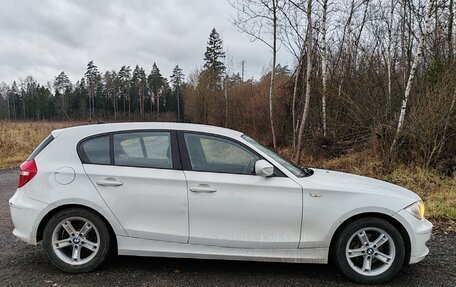 BMW 1 серия, 2011 год, 990 000 рублей, 4 фотография