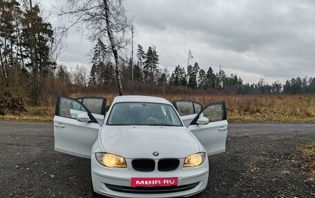 BMW 1 серия, 2011 год, 990 000 рублей, 3 фотография