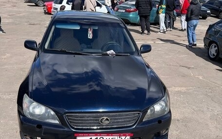 Lexus IS II рестайлинг 2, 1999 год, 870 000 рублей, 7 фотография