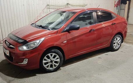 Hyundai Solaris II рестайлинг, 2012 год, 645 000 рублей, 5 фотография