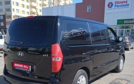 Hyundai H-1 II рестайлинг, 2016 год, 2 159 000 рублей, 5 фотография