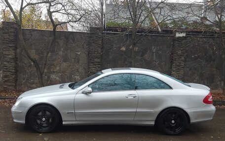 Mercedes-Benz CLK-Класс, 2003 год, 910 000 рублей, 7 фотография