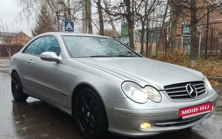 Mercedes-Benz CLK-Класс, 2003 год, 910 000 рублей, 3 фотография