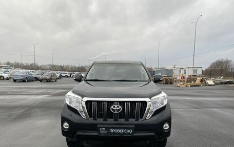 Toyota Land Cruiser Prado 150 рестайлинг 2, 2014 год, 3 293 600 рублей, 2 фотография