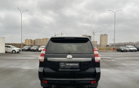 Toyota Land Cruiser Prado 150 рестайлинг 2, 2014 год, 3 293 600 рублей, 7 фотография