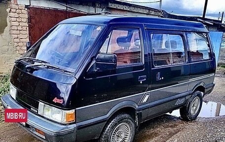 Nissan Vanette II, 1990 год, 299 999 рублей, 4 фотография