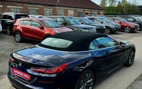 BMW 8 серия, 2019 год, 6 250 000 рублей, 3 фотография