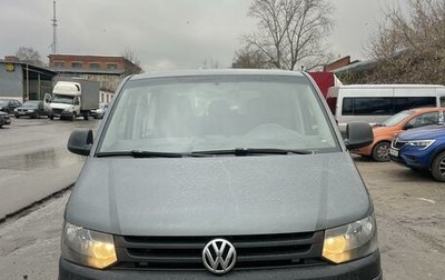 Volkswagen Caravelle T5, 2014 год, 1 850 000 рублей, 1 фотография