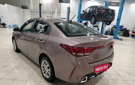 KIA Rio IV, 2020 год, 1 570 000 рублей, 4 фотография