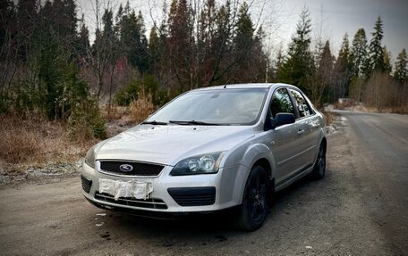 Ford Focus II рестайлинг, 2005 год, 295 000 рублей, 2 фотография