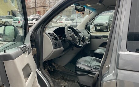 Volkswagen Caravelle T5, 2014 год, 1 850 000 рублей, 9 фотография