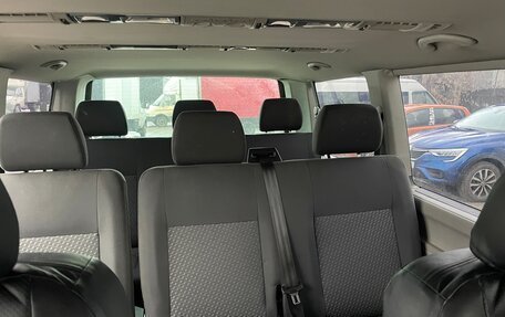 Volkswagen Caravelle T5, 2014 год, 1 850 000 рублей, 16 фотография