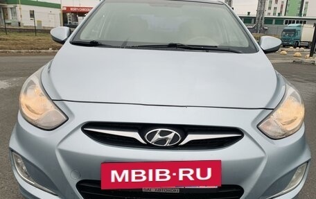 Hyundai Solaris II рестайлинг, 2012 год, 799 000 рублей, 3 фотография