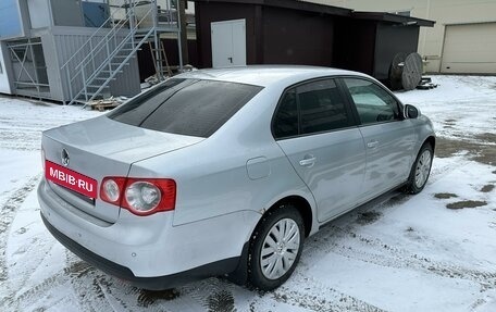 Volkswagen Jetta VI, 2010 год, 720 000 рублей, 6 фотография