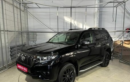 Toyota Land Cruiser Prado 150 рестайлинг 2, 2021 год, 6 060 000 рублей, 1 фотография