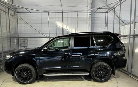 Toyota Land Cruiser Prado 150 рестайлинг 2, 2021 год, 6 060 000 рублей, 8 фотография