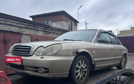 Hyundai Sonata IV рестайлинг, 2005 год, 260 000 рублей, 4 фотография