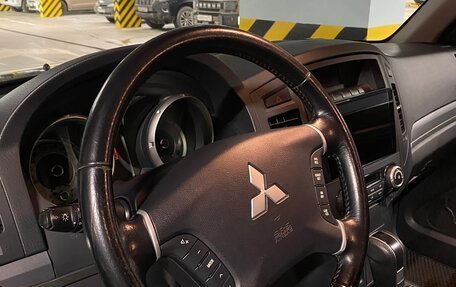 Mitsubishi Pajero IV, 2012 год, 2 780 000 рублей, 17 фотография