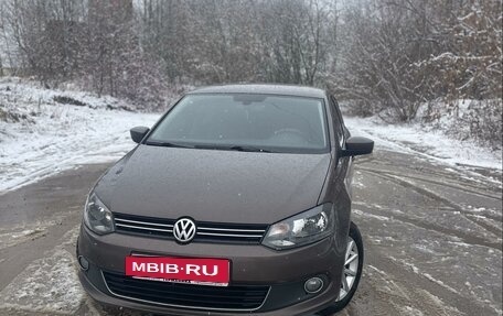 Volkswagen Polo VI (EU Market), 2015 год, 1 070 000 рублей, 22 фотография