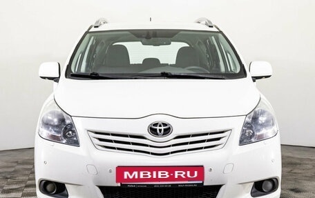 Toyota Verso I, 2011 год, 949 000 рублей, 2 фотография