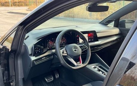 Volkswagen Golf GTI, 2022 год, 2 625 000 рублей, 9 фотография