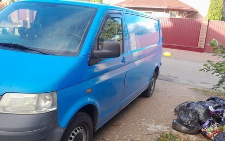 Volkswagen Transporter T5 рестайлинг, 2007 год, 800 000 рублей, 2 фотография