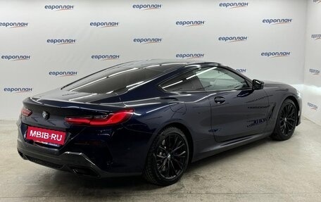 BMW 8 серия, 2021 год, 9 400 000 рублей, 3 фотография