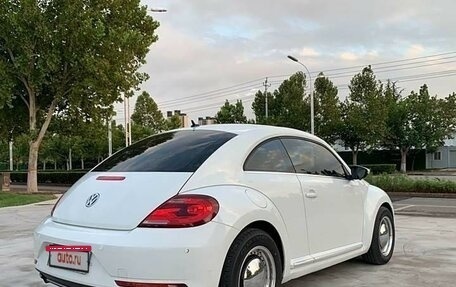 Volkswagen Beetle, 2014 год, 970 000 рублей, 6 фотография