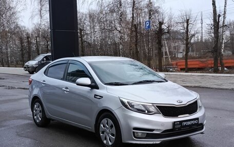 KIA Rio III рестайлинг, 2015 год, 913 000 рублей, 3 фотография