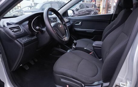 KIA Rio III рестайлинг, 2015 год, 913 000 рублей, 20 фотография