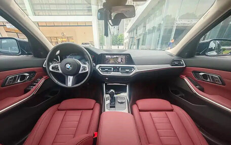 BMW 3 серия, 2021 год, 2 910 000 рублей, 9 фотография