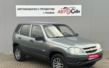 Chevrolet Niva I рестайлинг, 2010 год, 525 000 рублей, 1 фотография