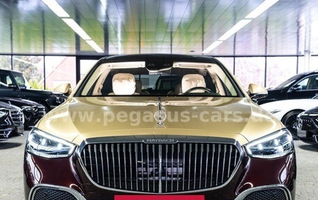 Mercedes-Benz Maybach S-Класс, 2024 год, 32 000 000 рублей, 4 фотография