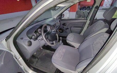 Renault Logan I, 2009 год, 550 000 рублей, 7 фотография